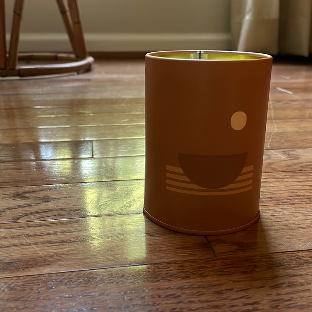 Black Current Candle